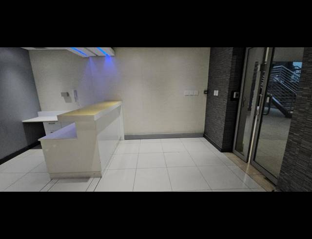 OFFICE PROPERTY TO RENT IN RANDJESPARK